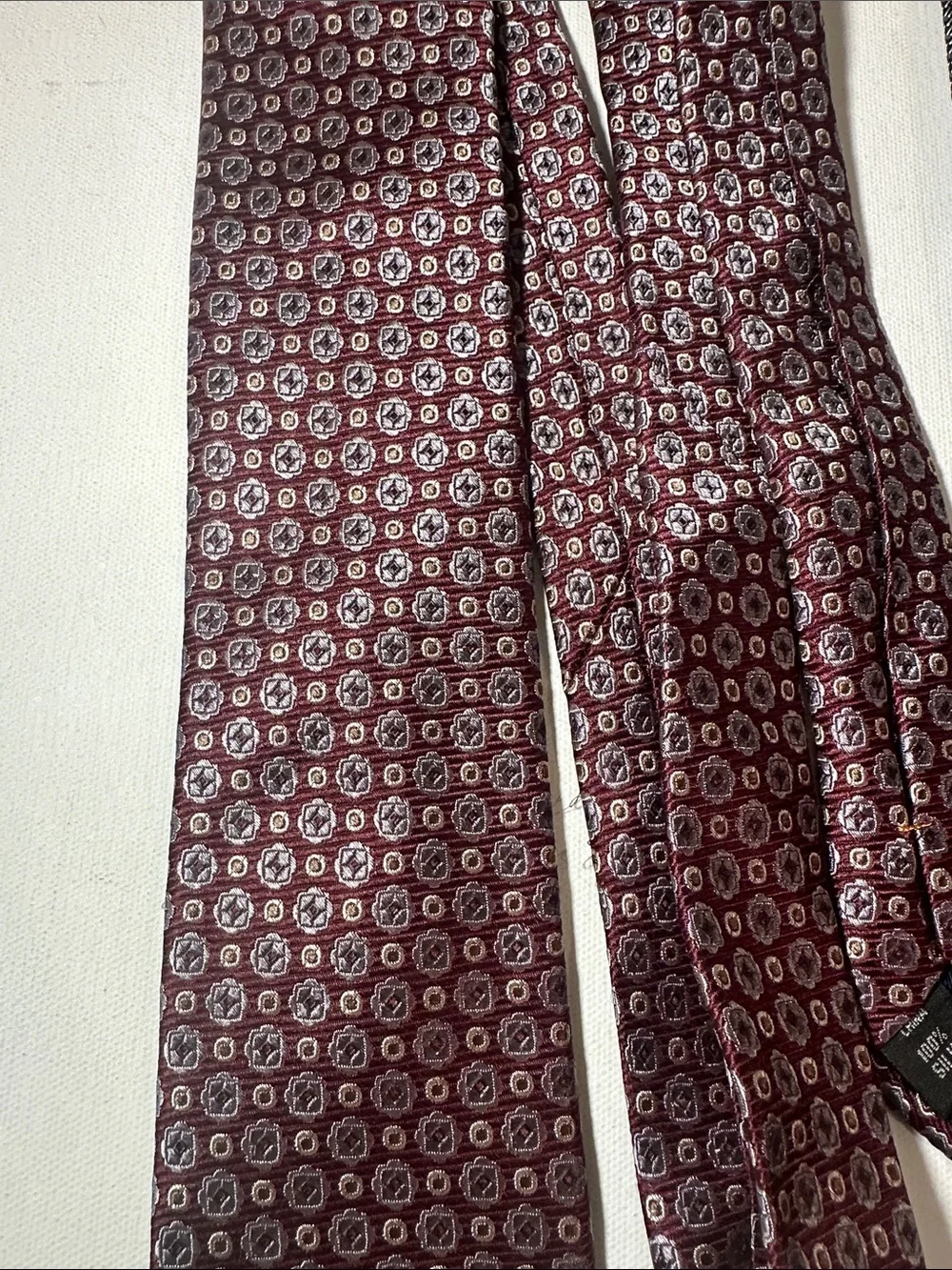 2 - MENS - JOSEPH ABBOUD TIES